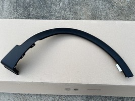 2019 2020  FOR HYUNDAI SANTA FE FRONT RIGHT OEM FENDER FLARE 87712-S2000 - $1,848.80 MXN