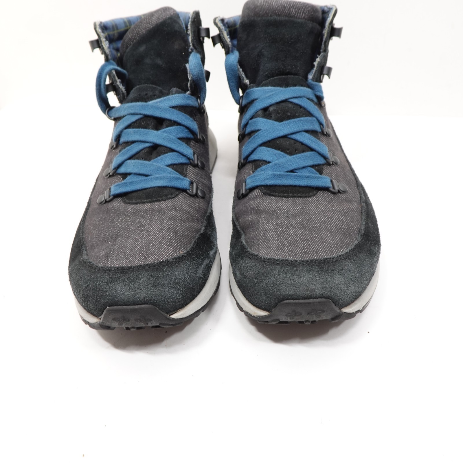 Merrell Ashford Classic Chukka Boots Men's 10 Black Gray Suede Ankle Item image 3