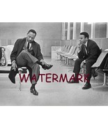 Martin Luther King Jr. &amp; Andrew J Young B&amp;W 8X10 PUBLICITY Photo - $159.72 MXN