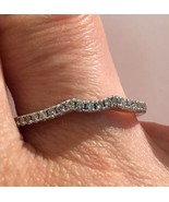 White Gold Diamond Wedding Band Ring with 1/6 ct tw Size 6 1/2 - $412.59 CAD