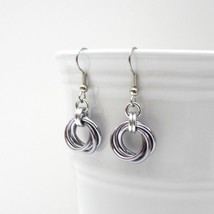 Gray Möbius flower chainmaille earrings, handmade love knot jewelry  - £12.02 GBP
