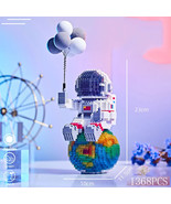 2022 New Astronaut Building Blocks with Light Mini Micro Space Moon Sate... - $373.12 MXN+