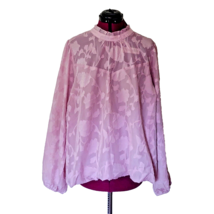 Torrid Chiffon Clip Floral Bubble Hem Blouse Blush Women Size 2 18-20 2X - $39.60