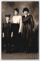 RPPC Three Edwardian Sisters Young Ladies Studio Real Photo Postcard W27 - £7.15 GBP