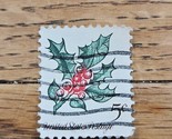 US Stamp Christmas Holly 5c Used - £0.74 GBP