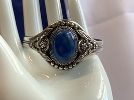 Sterling Silver Cuff Bracelet 37.09g Fine Jewelry 6.5&quot; Blue Stone Adjustable - £151.13 GBP
