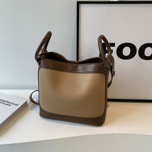  Simple Texture Large-Capacity Bucket Bag 2024 Women&#39;s Bag Temperament Wild One- - £30.28 GBP