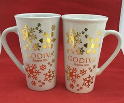 California Pantry 2015 2 Gudiva mugs White with Gold snowflakes decorati... - £14.69 GBP