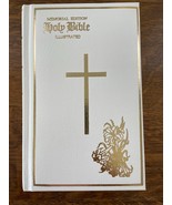 Holy Bible, White Memorial Illustrated Edition Gold Edges, New American ... - $336.72 MXN