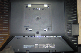 DELL P190Sb 19" LCD computer Professional panel monitor screen display 1280x1024 - $57.53