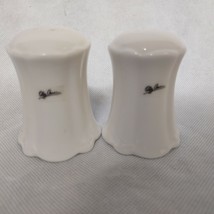 Oleg Cassini Salt Pepper Shaker Set White Porcelain - £7.04 GBP