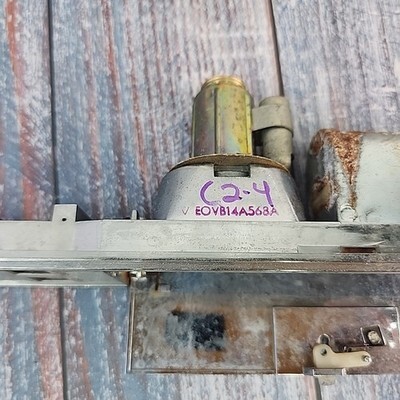 Lincoln E0VB14A568A 1981-1984 Town Car LH Rear Door Switch Ashtray Bezel Trim OE Item image 5
