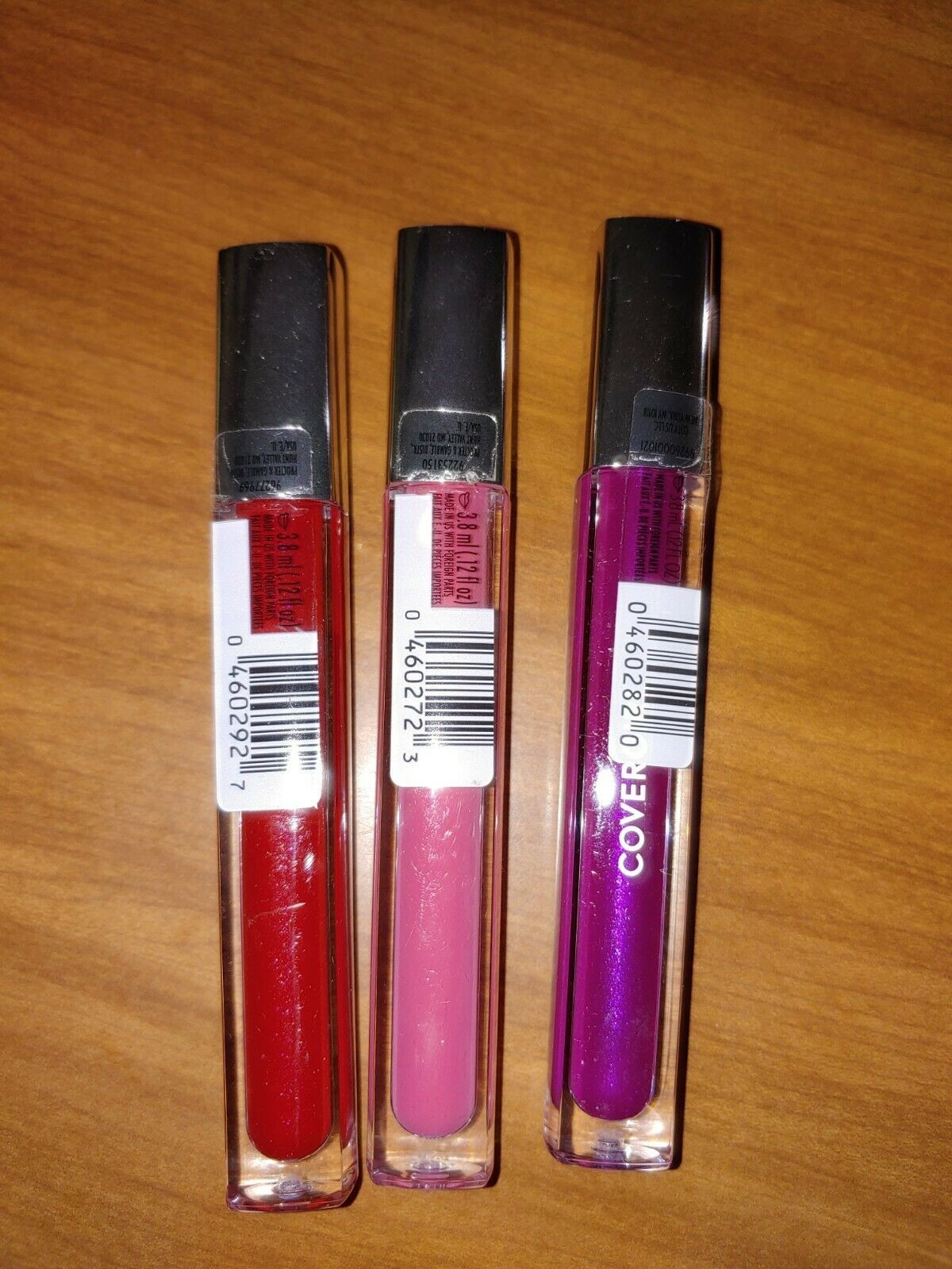 Primary image for CoverGirl Colorlicious Lip Gloss set #680 sweet strawberry #700 whipped berry