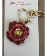 Betsey Johnson Gold Tone Pink Crystal Flower 3d  Key Fob Hand Bag Charm - $39.60