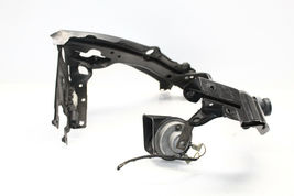 2003-2009 MERCEDES W211 E320 E500 FRONT RIGHT PASSENGER HEADLIGHT BRACKET P4476 image 5