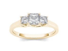 Authenticity Guarantee 
14K Yellow Gold 1ct TDW Princess Diamond Three-Stone ... - £1,408.07 GBP