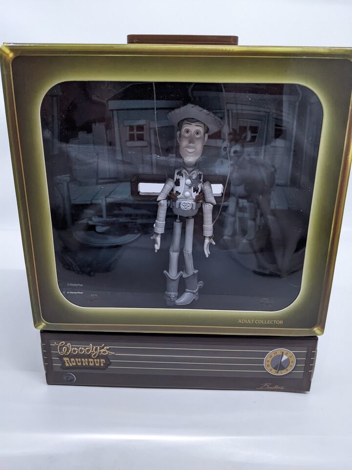 D23 EXPO Disney Pixar Toy Story Budtone Woody Round up Television 2010 - $116.68