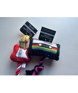 NEW Fender Mini Guitar &amp; Pink Floyd Mini Cassette Tape 4.5&#39;&#39; Dog Toy Plu... - $20.11 CAD