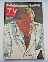 TV GUIDE MAGAZINE MARCH 26 - APRIL 1,  1977    JACK KLUGMAN OF QUINCY - £9.26 GBP