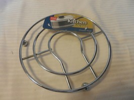 Chrome Trivet With Ball Feet Kitchen Helpers from The Good Cook 8&quot; Diameter - £19.75 GBP