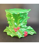 Vintage Ceramic Holly Berry Candle Pedestal EUC - $262.08 MXN