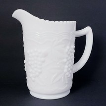 Vintage Imperial Glass Grape Pattern White Milk Glass 16 oz. Pitcher - £15.26 GBP