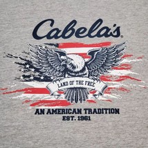 Cabela&#39;s Patriotic T-Shirt Men&#39;s M Gray &quot;Land of the Free&quot; an American Tradition - £6.60 GBP
