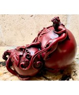 Chinese good luck gourds with Temple Lion Foo Dog Carved in Resin - $637.49 MXN