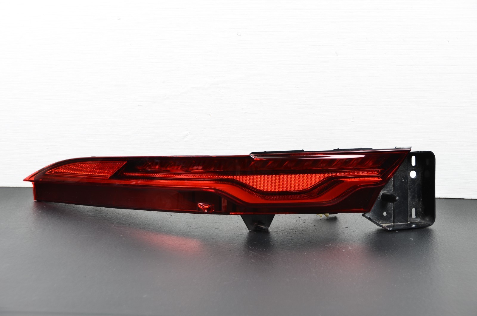 2021 2022 2023 Jaguar F-Type LED Tail Light Lamp LH Left Driver Side OEM - $242.55