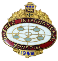 Curling Curlers Quebec International Bonspiel sport Canada Medal Pin Rar... - $13.86