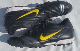 MEN'S NIKE FOOTBALL CLEATS BLACK YELLOW WHITE UNITED STATES SIZE 10 - $35.99