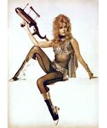 Barbarella 5x7 inch press photo Jane Fonda full length pose with gun - £4.50 GBP