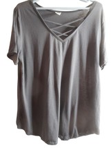 Sz 1x Lightweight Charcoal Grey short sleeve crisscross Knit v neck top - $148.89 MXN