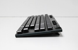 Logitech G915 Lightspeed Wireless RGB Mechanical Gaming Keyboard image 3