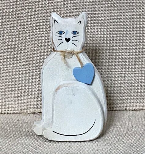 Primary image for Vintage Midwest Of Cannon Falls Rustic Folk Art Wood Cat w Blue Heart Figurine
