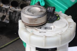 2002-2007 DODGE RAM 1500 FUEL PUMP HOUSING FLOATER ASSY R2458 image 3