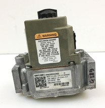 Honeywell VR8205S2262 Lennox 60M1601 Furnace Gas Valve used #G389 - £25.17 GBP