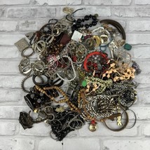 Bracelet Junk Jewelry Lot Craft Repurpose Salvage Wearable Repairable Over 4.5lb - £26.47 GBP