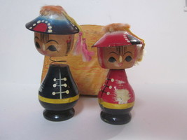 VINTAGE Pair of Bobbleheads - Nodders - Chinese boy and girl ORIGINAL BOX - £7.95 GBP