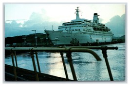Cruise Ship Entering Panama Canal Panama UNP Chrome Postcard S13 - £2.76 GBP