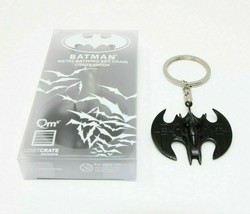 BATMAN METAL BATWING KEY CHAIN STEALTH EDITION -LOOT CRATE - $129.17 MXN