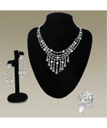 LO3076 - Rhodium Brass Jewelry Sets with AAA Grade CZ  in Clear - $143.55 CAD