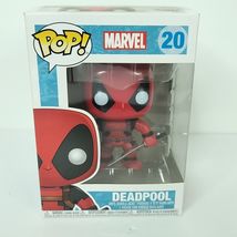Deadpool Marvel Comics #20 Bobble Head Funko Pop! Vinyl Figure Sword Gun... - $21.26 CAD