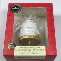 Hallmark Ornament Premium 2020 Porcelain Wedding Cake White &amp; Gold - £7.50 GBP