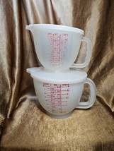 Vintage Tupperware Mix N Store 8 Cup 2 Qt  &amp; 4 Cup 1 Qt Pitchers with Li... - $39.87