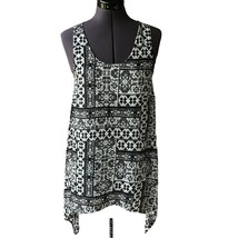 Painted Threads Flowy Tribal Print Top Shark-Bite Hem Sleeveless Scoop-N... - $332.16 MXN