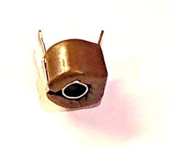 10 - 60 pF Trim Capacitor 100 WV ** clearance ** - $3.04 CAD