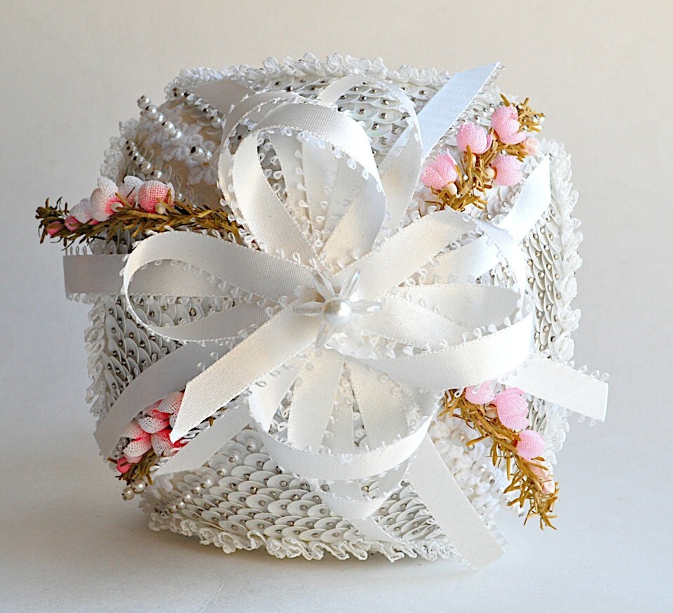 Handmade Sequin Pushpin Diorama Wedding Cake Topper Ring Maid Pearls Flowers VTG Item image 10