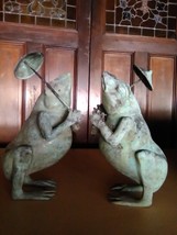 VINTAGE PAIR OF FABULOUS SNOOTY SNOBBY CAST BRONZE FROGS WITH PARASOL DE... - $800.00