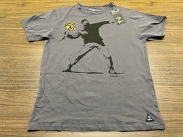 Banksy &quot;Flower Thrower&quot; Men’s Gray T-Shirt - S-Ponder - Large - NWT - New - $19.99
